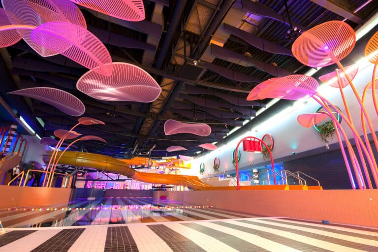 plafond panelen sportiom - Pool Sound Baffles van MetroXL - verbetering akoestiek zwembad